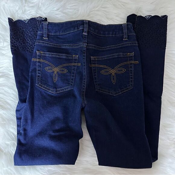 ᴇᴜᴄ ᴛᴇᴅ ʙᴀᴋᴇʀ ᴄʀᴏᴘᴘᴇᴅ ᴍɪᴅ-ʀɪꜱᴇ ᴅᴇɴɪᴍ - Picture 5 of 16